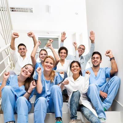 Die Spitalsumfrage: Was Kliniken als Arbeitgeber attraktiv macht
