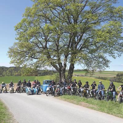 Frühling, Sonne, Moped fahrn!